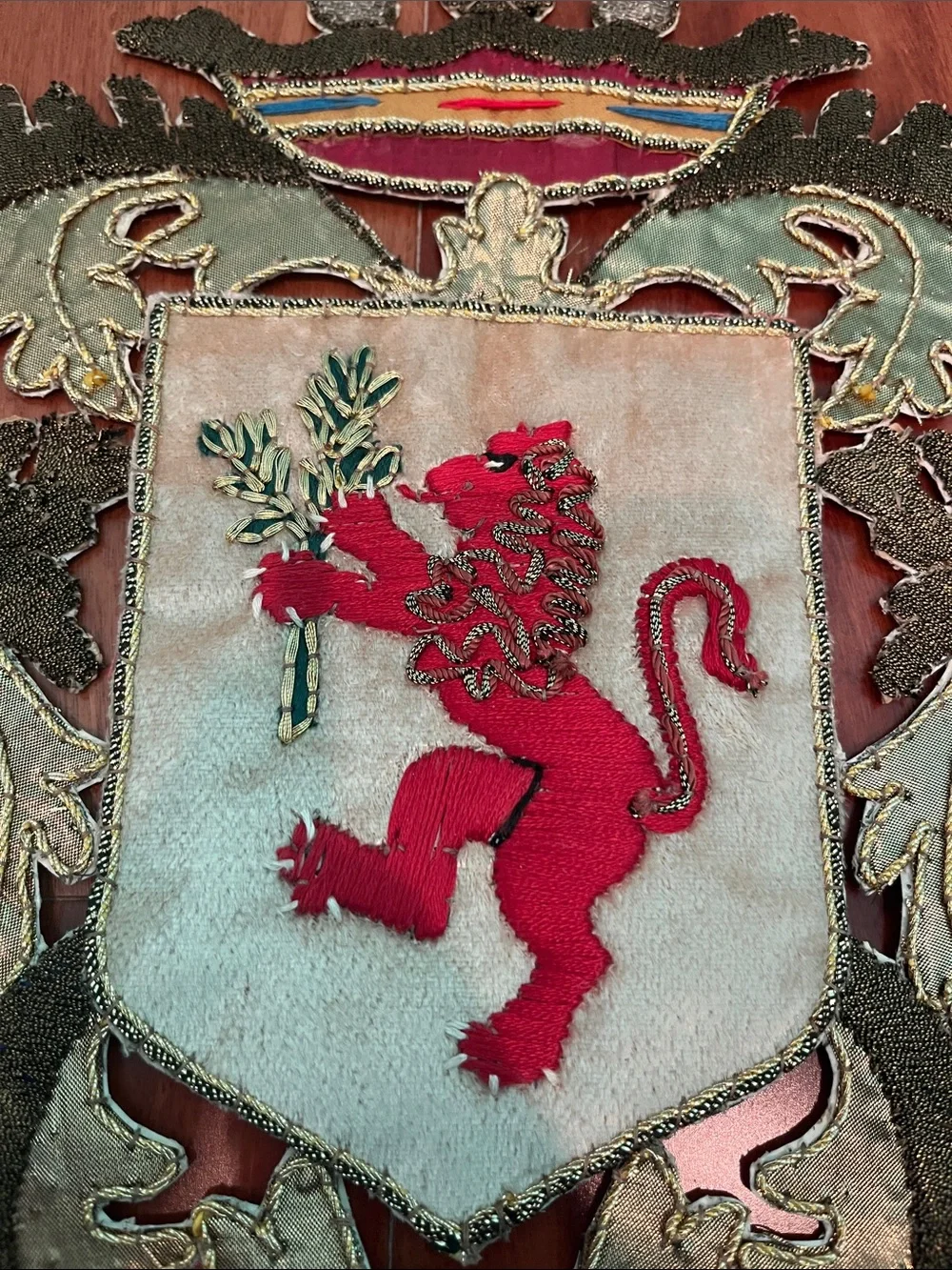 Antique Red Lion Heraldic Coat of Arms - De Leon Family Crest